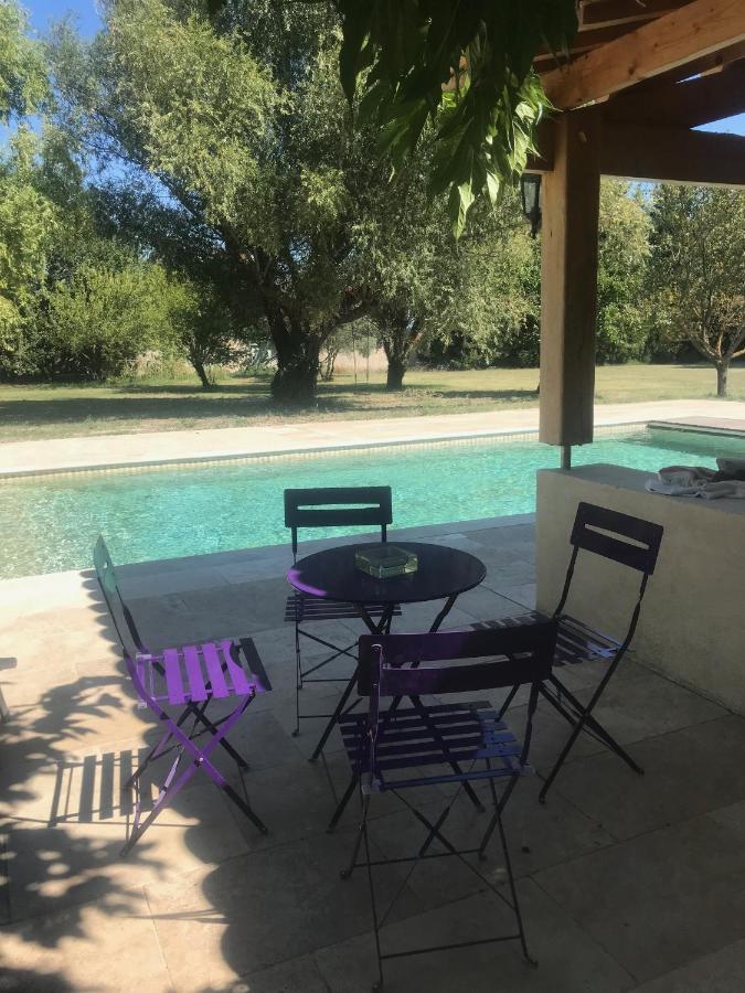 Chambres D Hotes De Charme Dans Mas La Souvine Du 17Eme, Chambres Climatisees Bédarrides エクステリア 写真