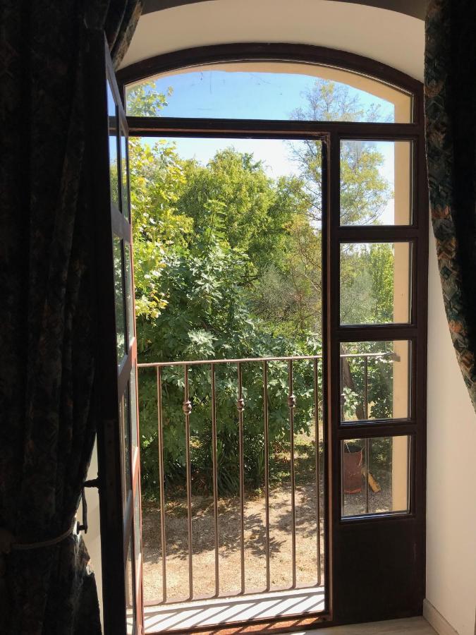 Chambres D Hotes De Charme Dans Mas La Souvine Du 17Eme, Chambres Climatisees Bédarrides エクステリア 写真